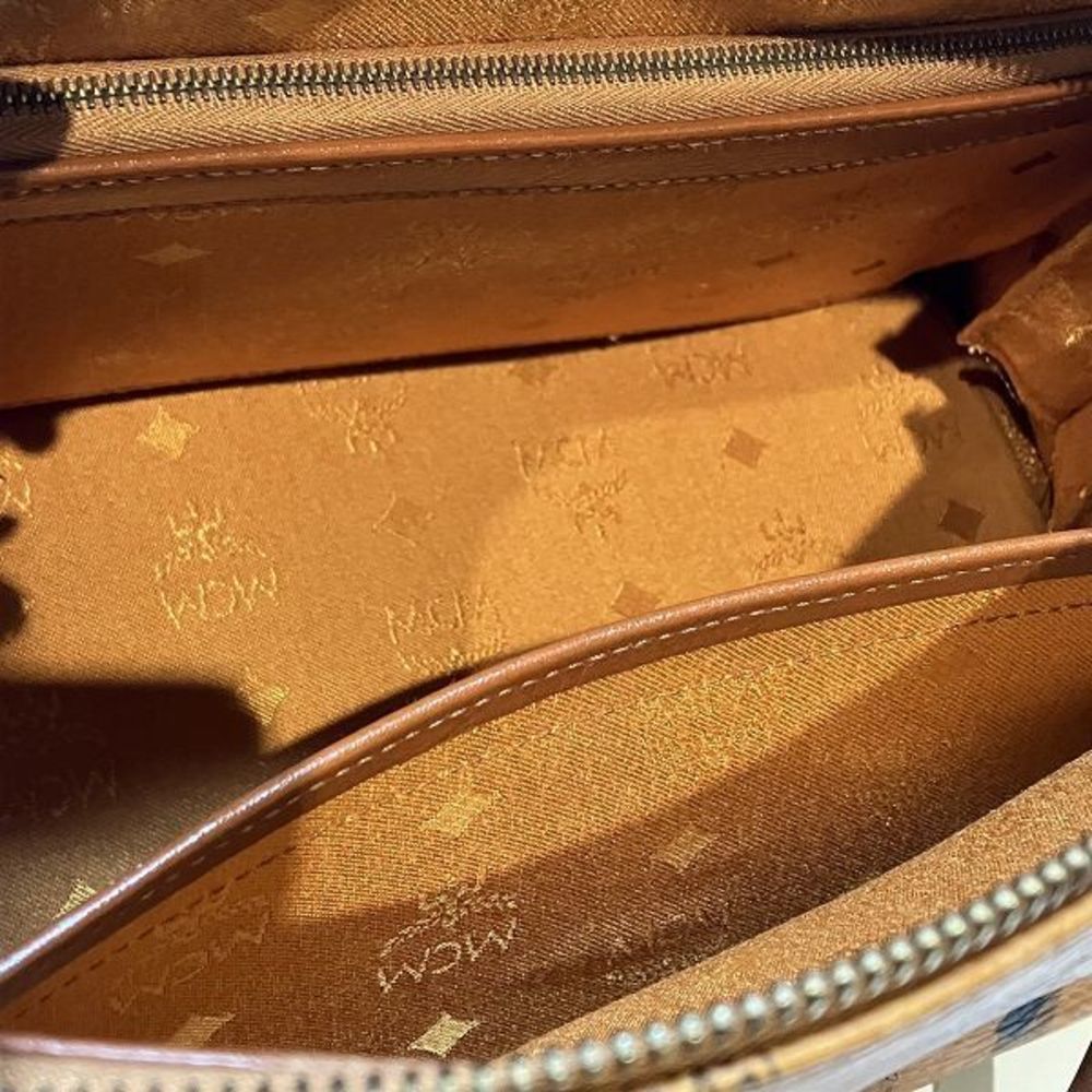 MCM Boston Bag Tan - Picture 6 of 9